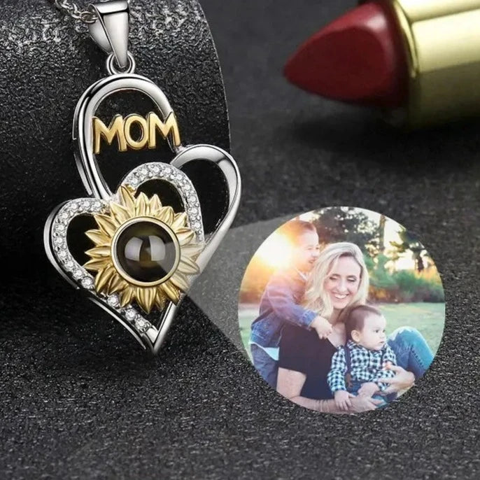 Custom Photo Projection Heart Pendants for Mums,Photo Necklaces