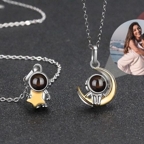 Astronaut Photo Projection Necklace SetNecklace