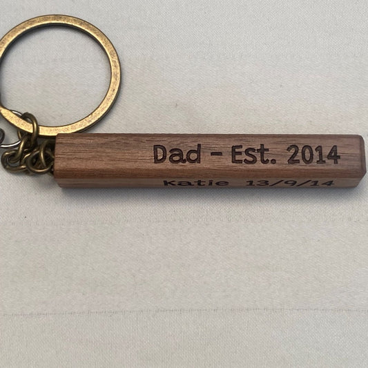 Personalised Wooden Bar Keyring for Dad - Keychain Personalisr Au