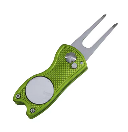 Flick Golf Divot Tool with Engraved Ball Marker