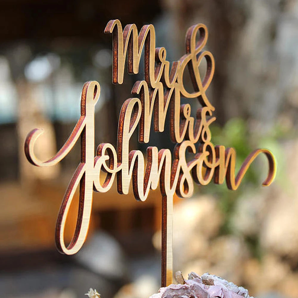 Wedding cake topper with custom name 